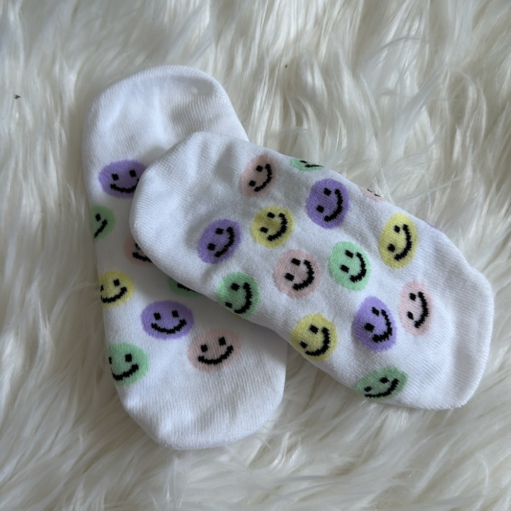 No show socks - colorful smiley face